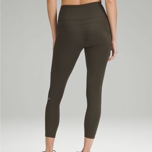 Lulu Fast & Free 25 - Leggings size 4